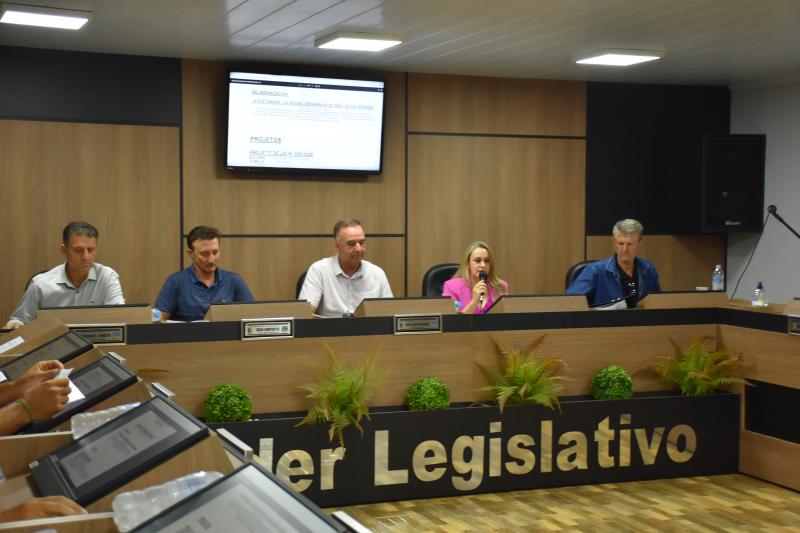Vereadores aprovam três novos projetos